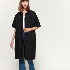 HACHE Short Sleeve Trench Coat.